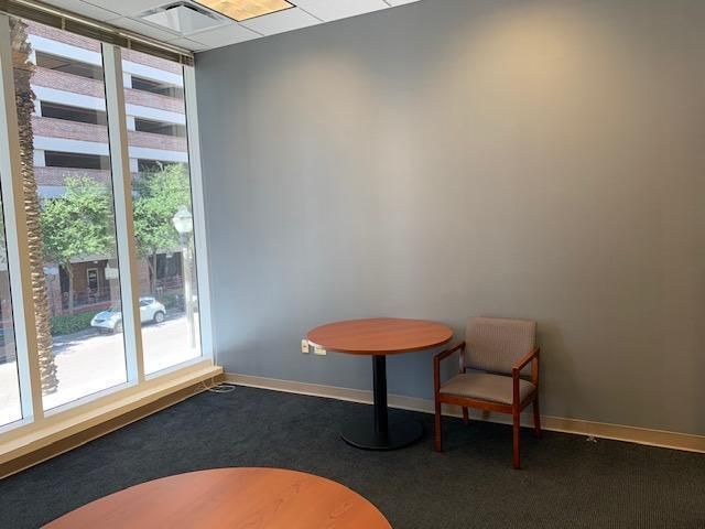 Signature Executive Excellence: 147 2nd Ave S, Saint Petersburg, FL 33701